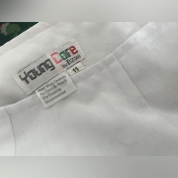 5/25$ ✨ YoungCore Skirt - Picture 8 of 9